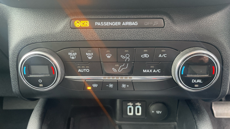 Ford Kuga 1.5 EcoBlue Titanium Edition 5dr Auto Diesel Estate